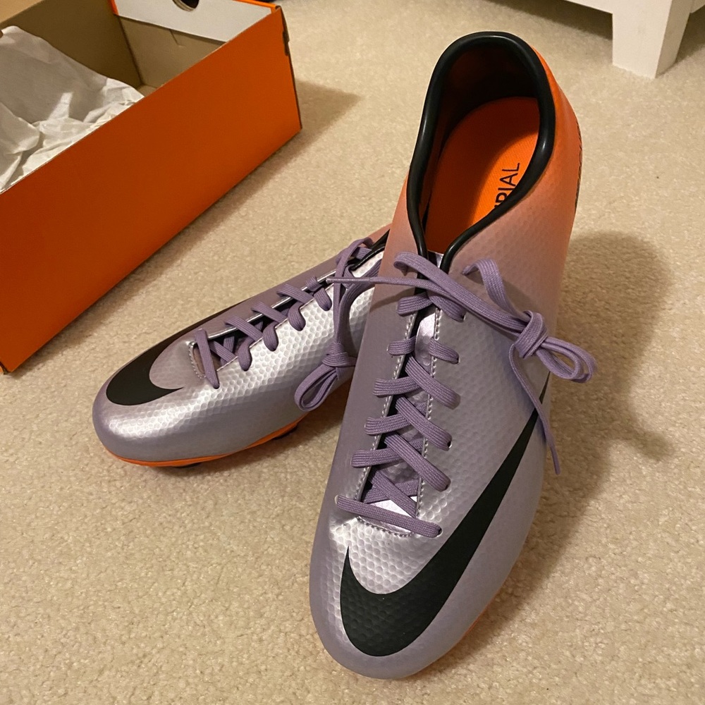 Mercurial Victory IV Nike Soccer Cleats